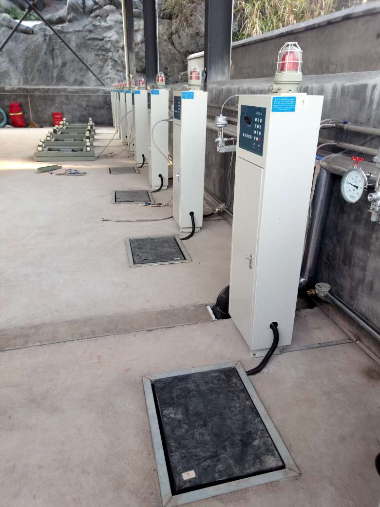 120kg二氧化碳定量自動灌裝秤多少錢