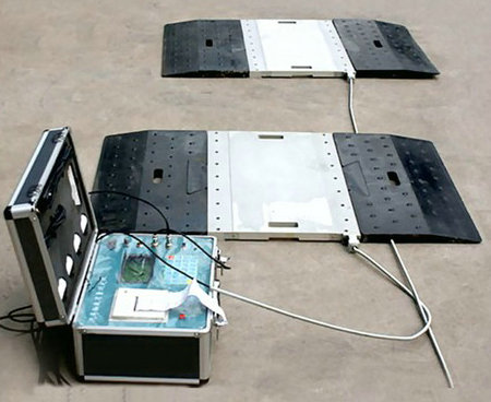 便攜式超限檢測儀 便攜式超限檢測儀