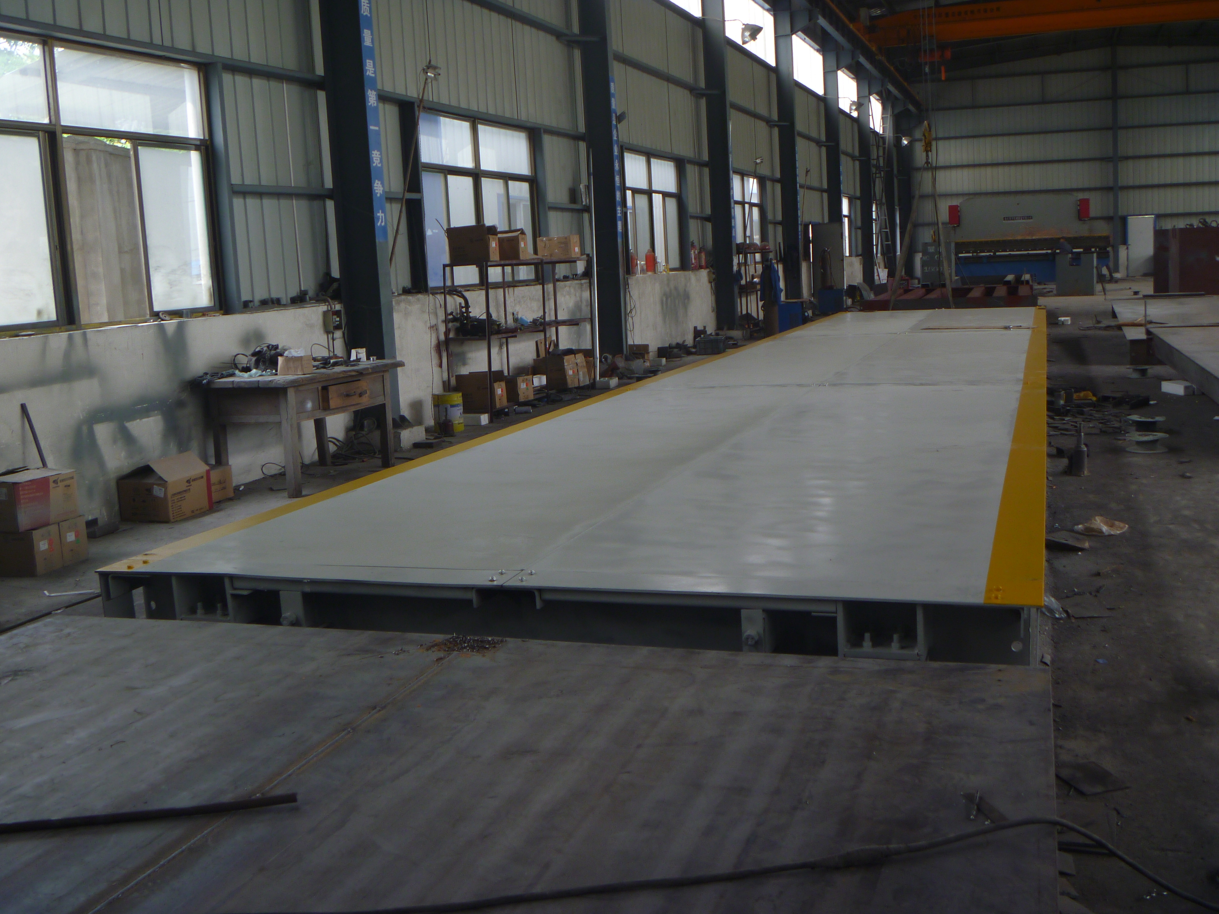 建材市場(chǎng)用20噸出口式電子汽車衡